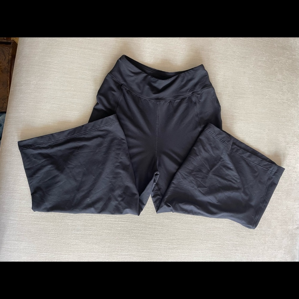 Lulu lemon culottes. SIZE:8